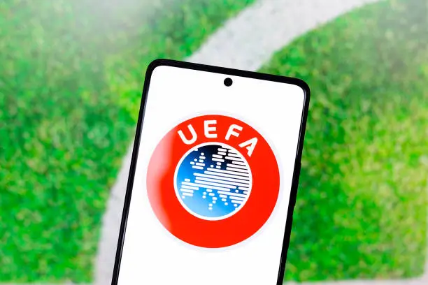 uefa 핸드폰 화면